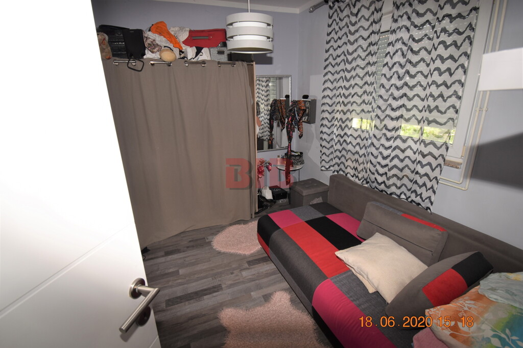 Image 4455574 - 17