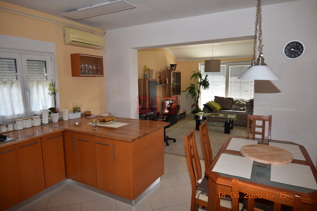 Image 4455574 - 14