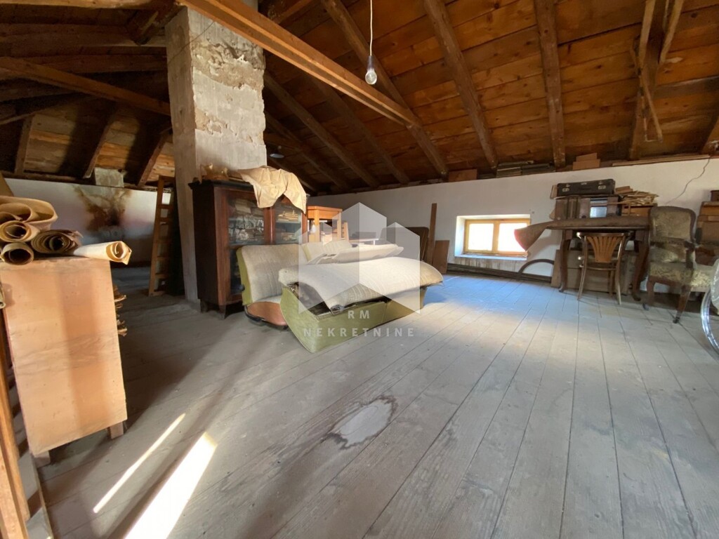 Image 4459925 - 7