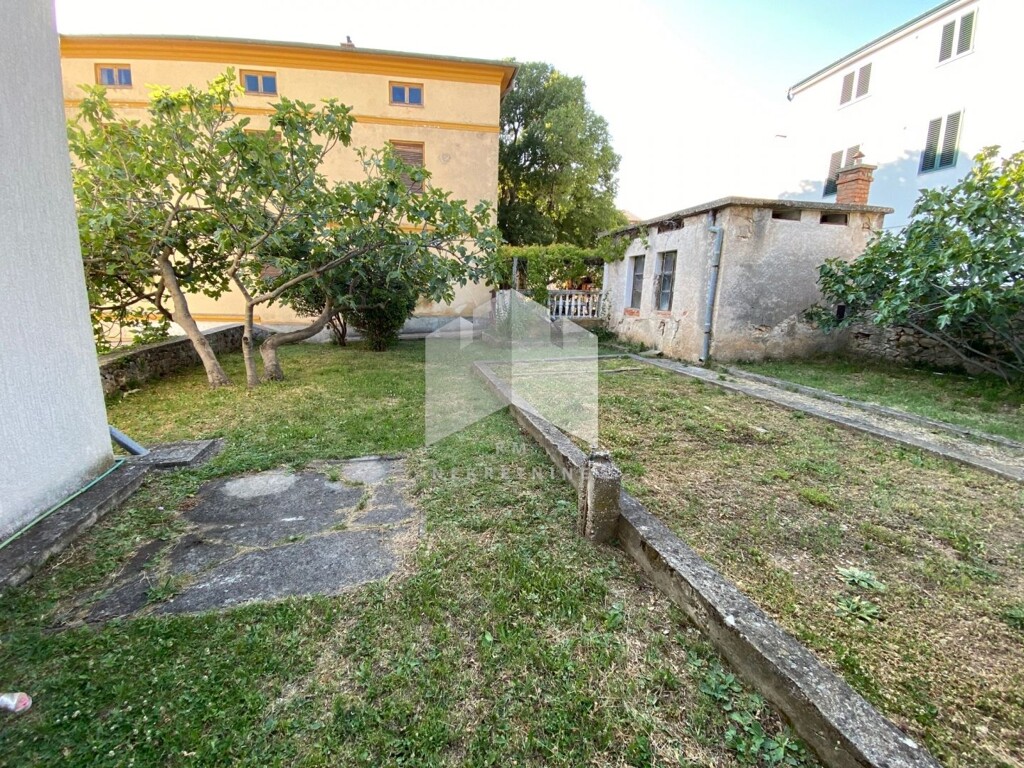 Image 4459925 - 2