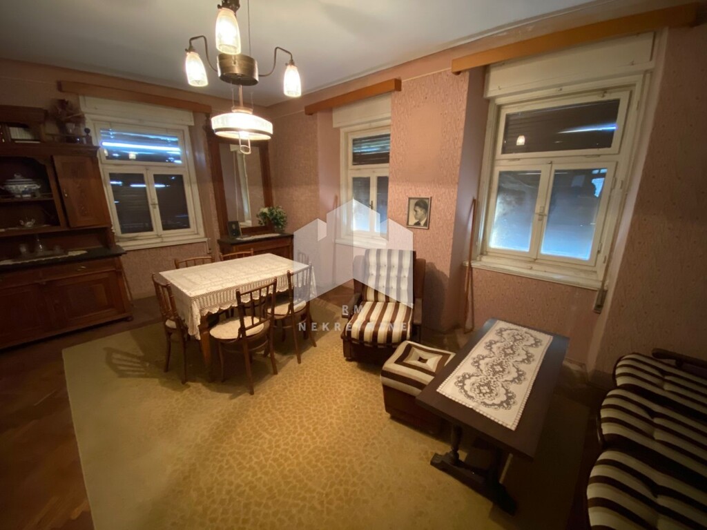 Image 4459925 - 4