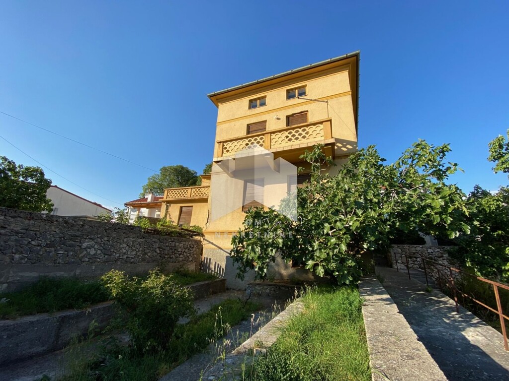 Image 4459925 - 9