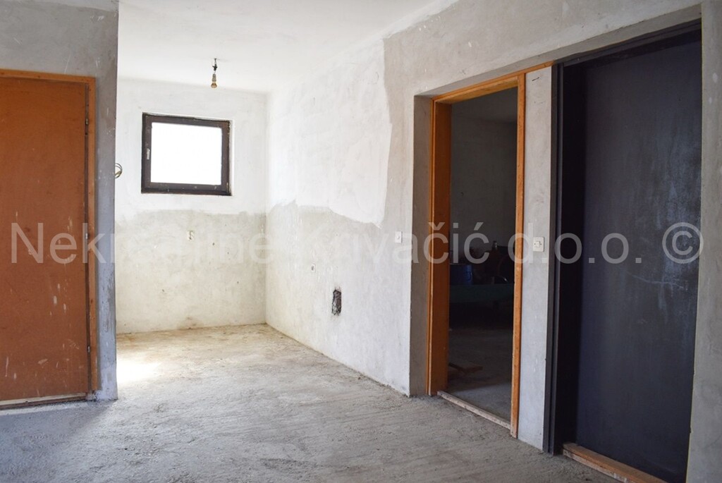 Image 4469862 - 13