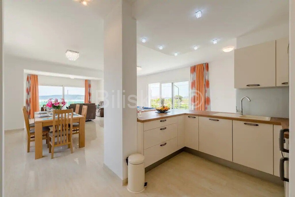 Image 4481316 - 2