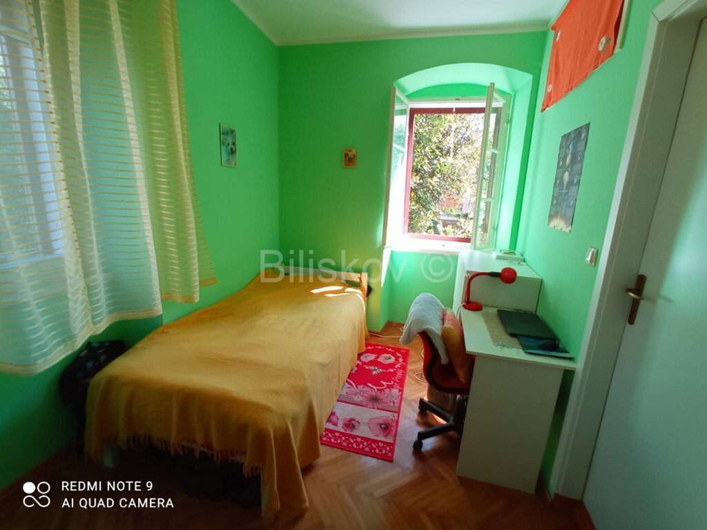 Image 4484656 - 11