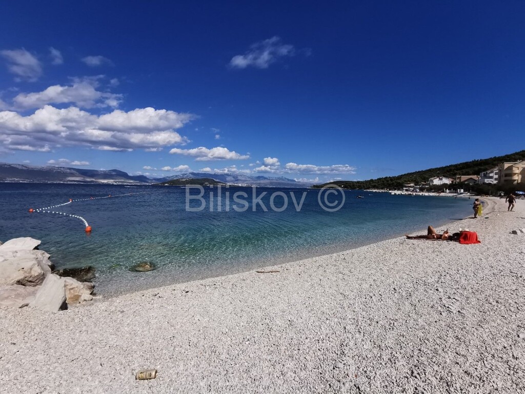 Image 4484660 - 7