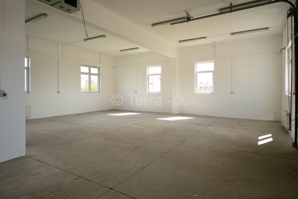 Image 4494259 - 7