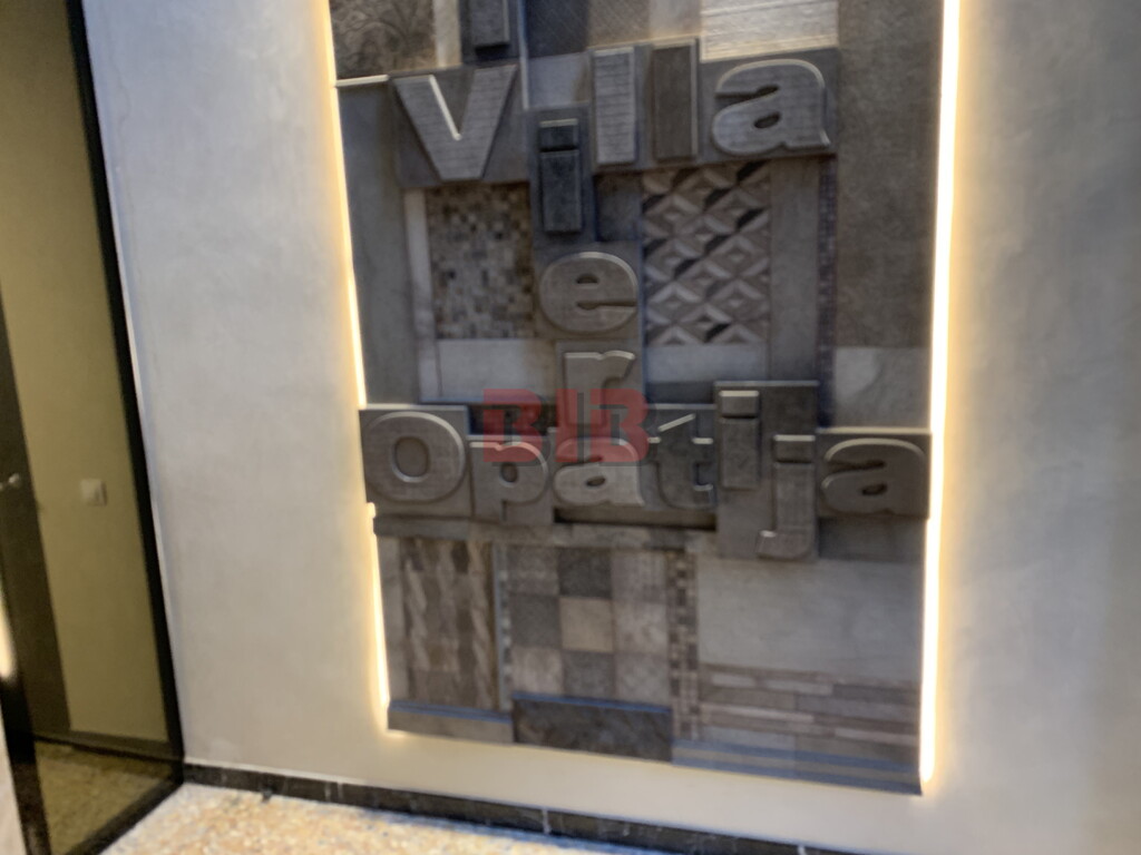 Image 4497817 - 14