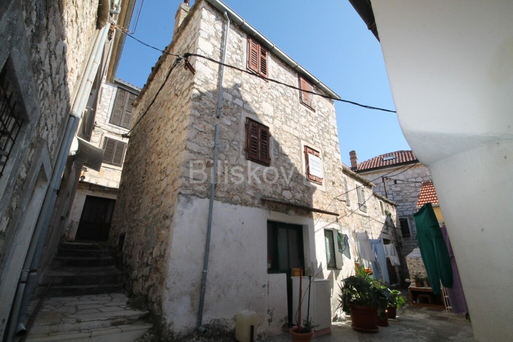 Image 4512143 - 2