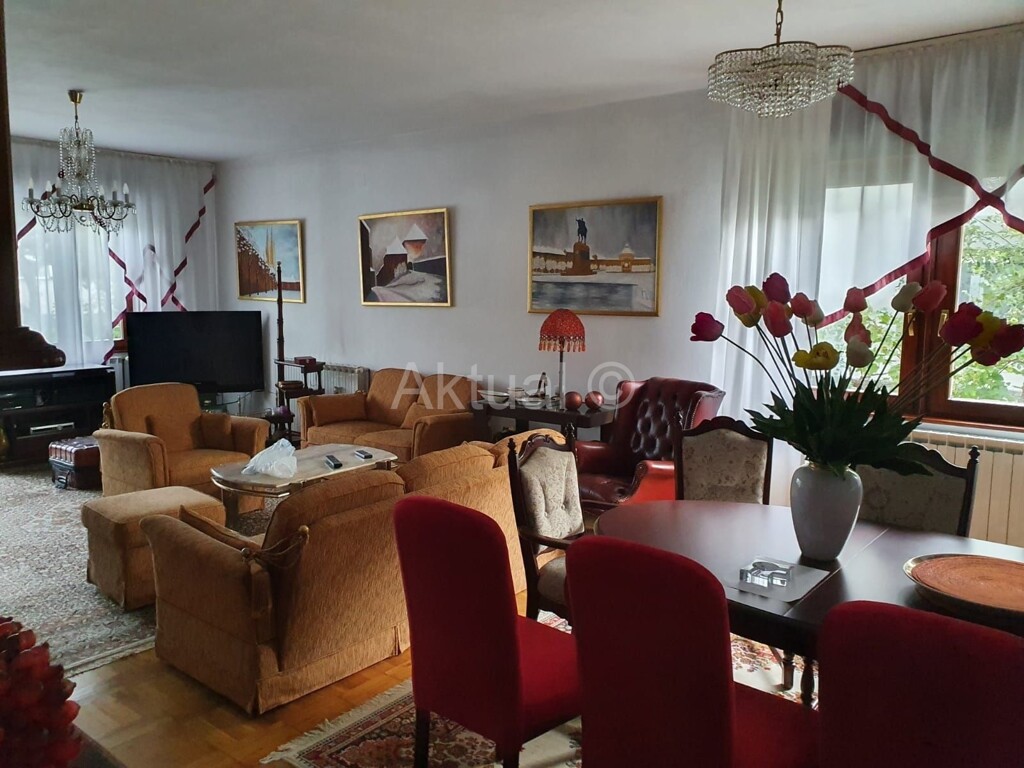 Image 4524208 - 20