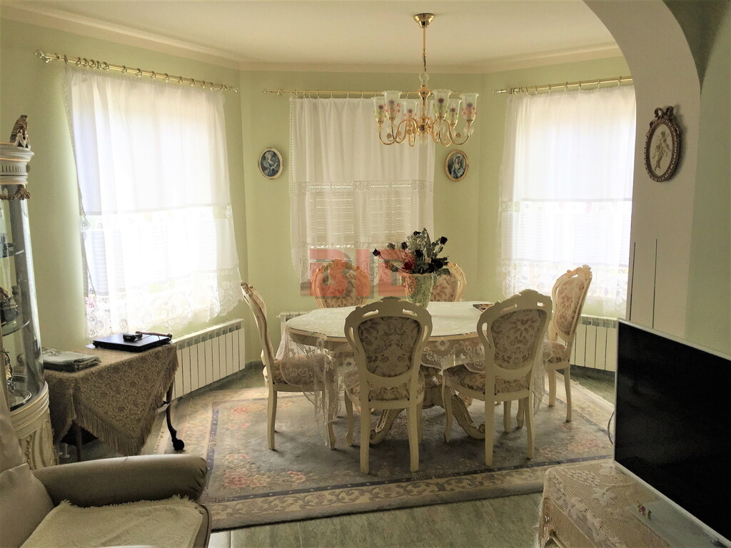 Image 4571672 - 14