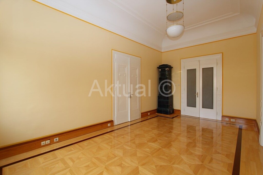 Image 4603562 - 29