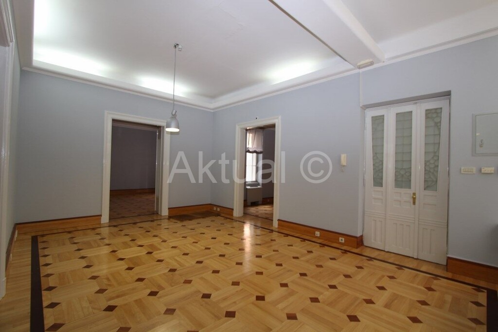 Image 4603562 - 25