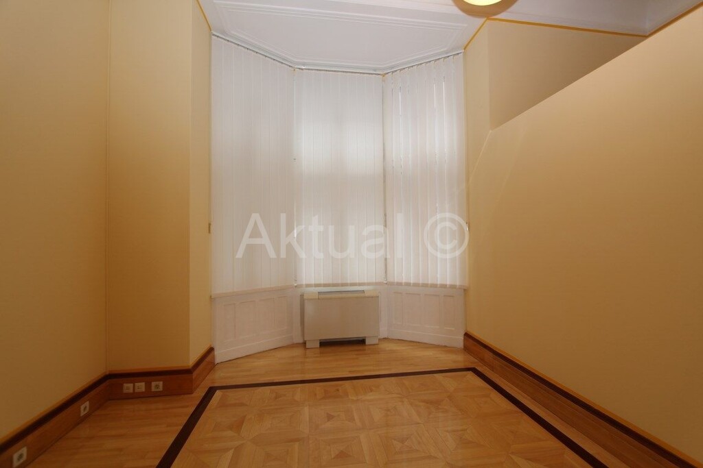 Image 4603562 - 31
