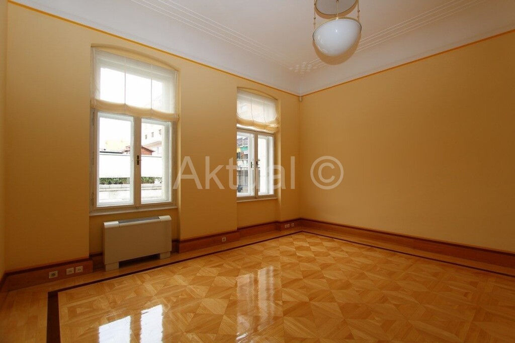 Image 4603562 - 27