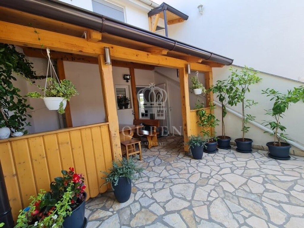 Image 4605739 - 9