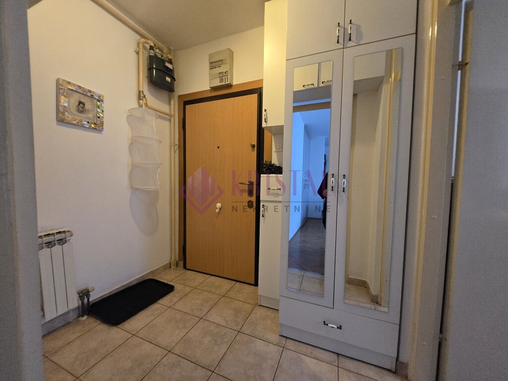 Image 4613273 - 12