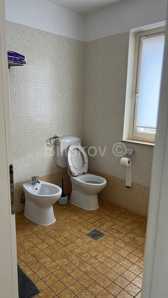 Image 4613989 - 8