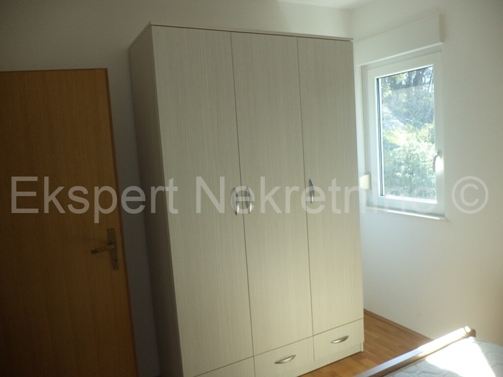 Image 4636121 - 5