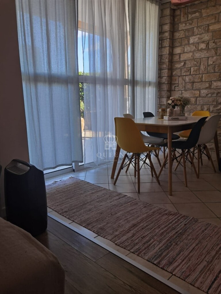 Image 4640831 - 16
