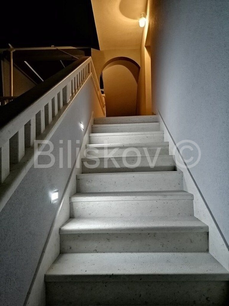 Image 4645399 - 7