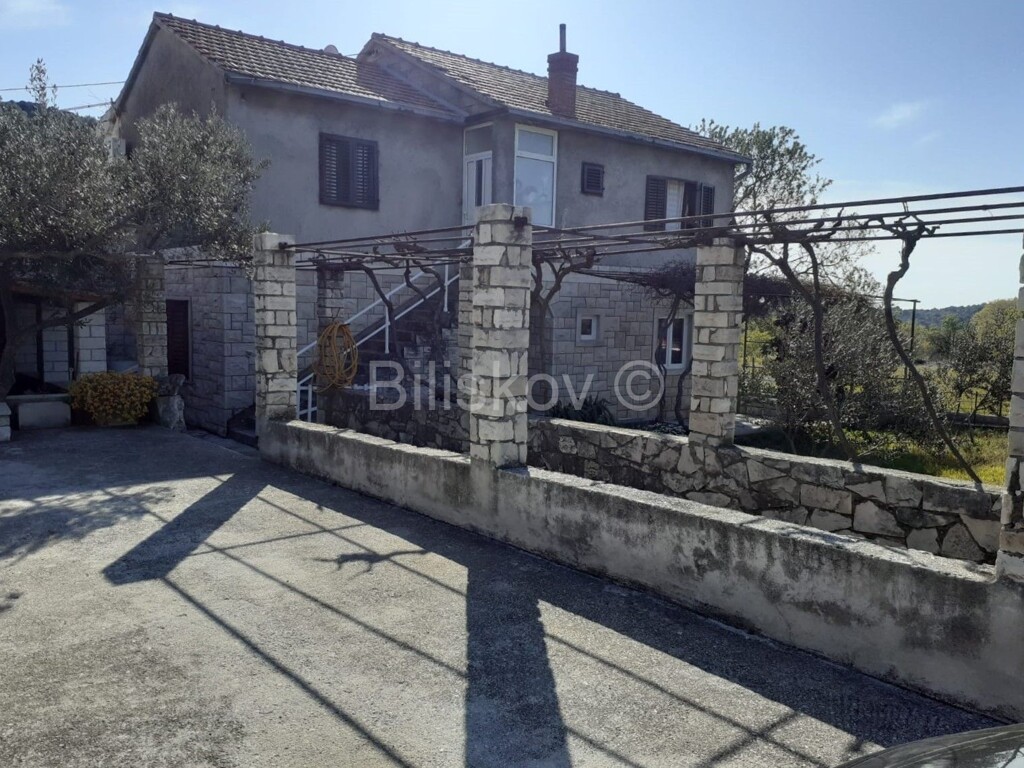 Image 4647358 - 9