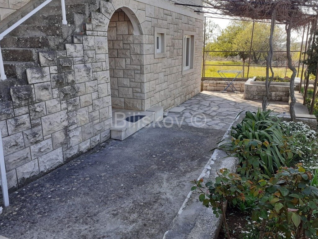 Image 4647358 - 14