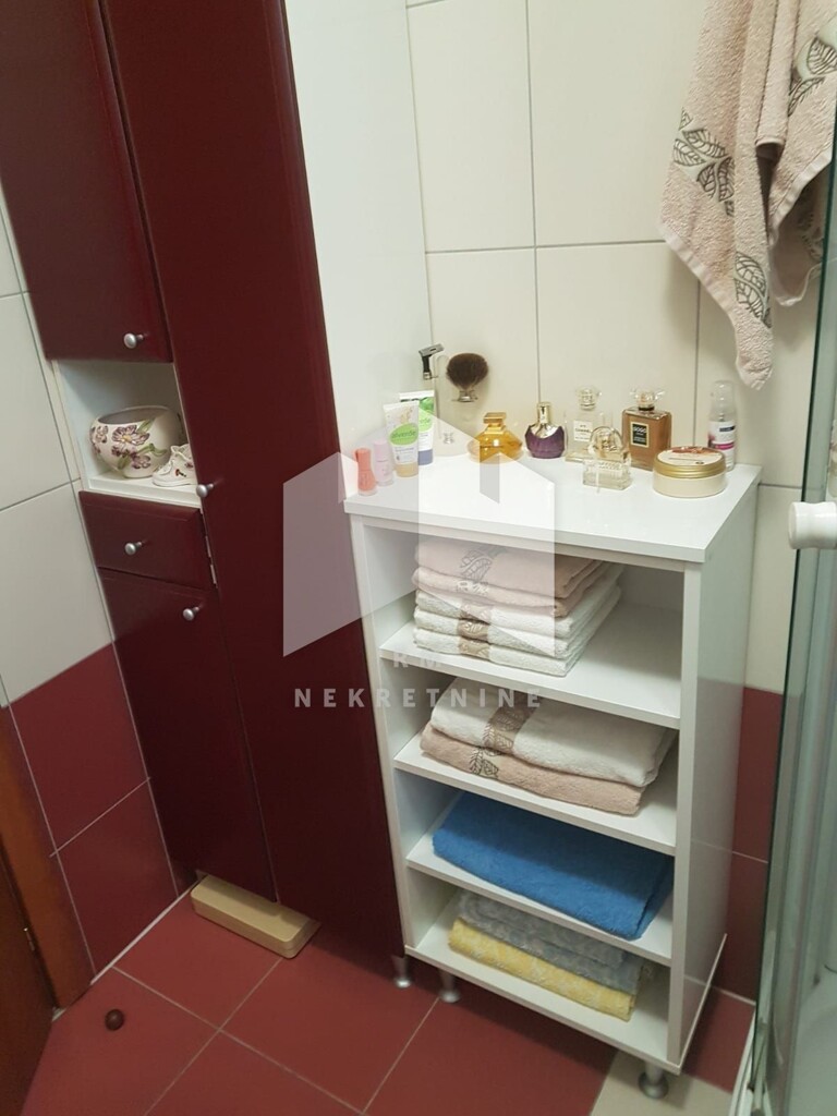 Image 4663784 - 16