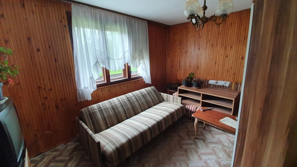 Image 4666874 - 9