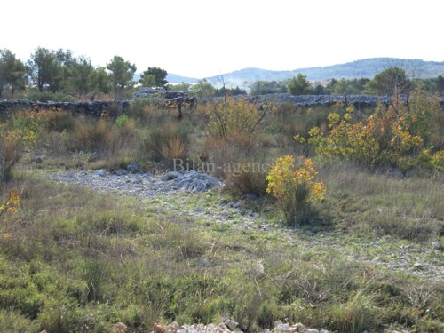 Vodice, građevinsko zemljište 11.000 m2