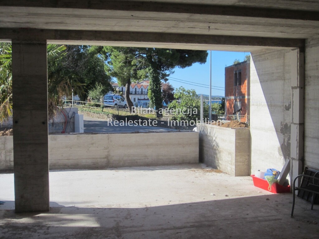 Image 4685252 - 7