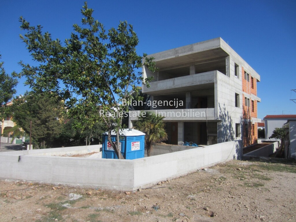 Image 4685252 - 6