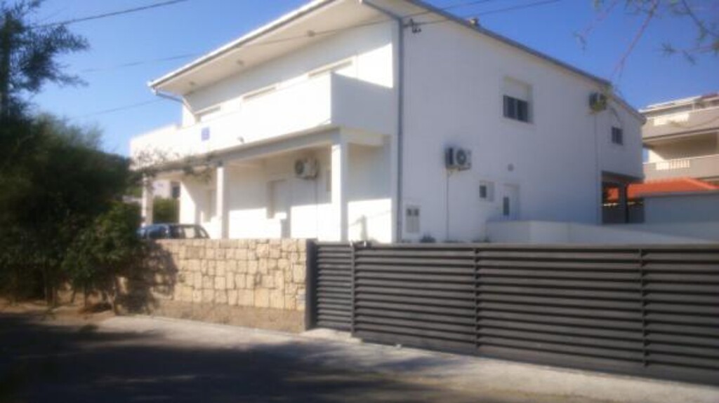 Image 4687161 - 7