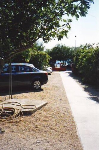 Thumbnail 4687220 - 4