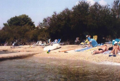 Thumbnail 4687220 - 8