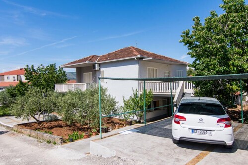 Thumbnail 4687301 - 4