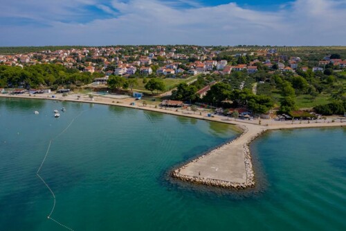 Thumbnail 4687424 - 11