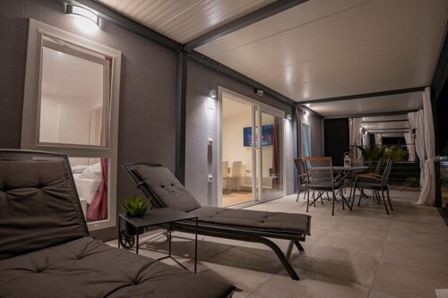 Thumbnail 4687424 - 8