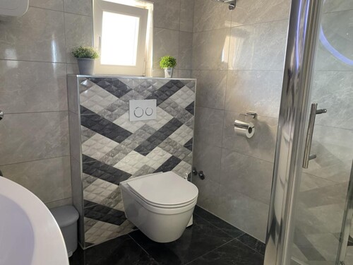 Thumbnail 4687541 - 63