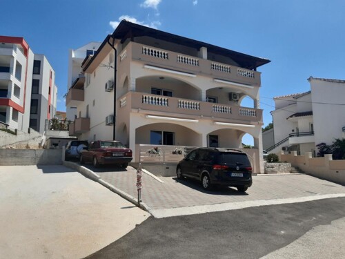 Thumbnail 4687541 - 7