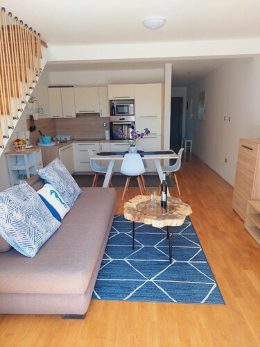 Thumbnail 4687651 - 16