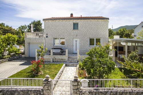 Thumbnail 4687682 - 1