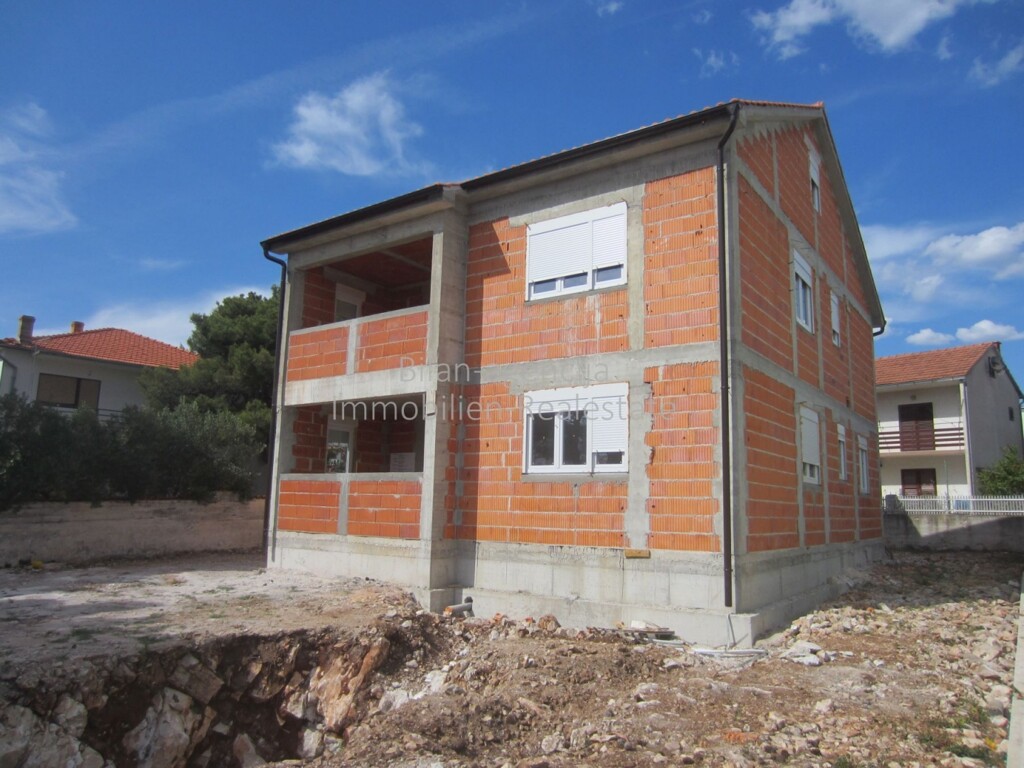 Image 4703346 - 10