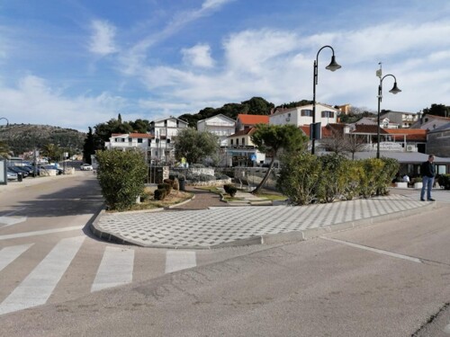 Thumbnail 4717379 - 21