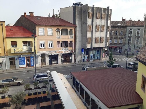 Thumbnail 4717470 - 7