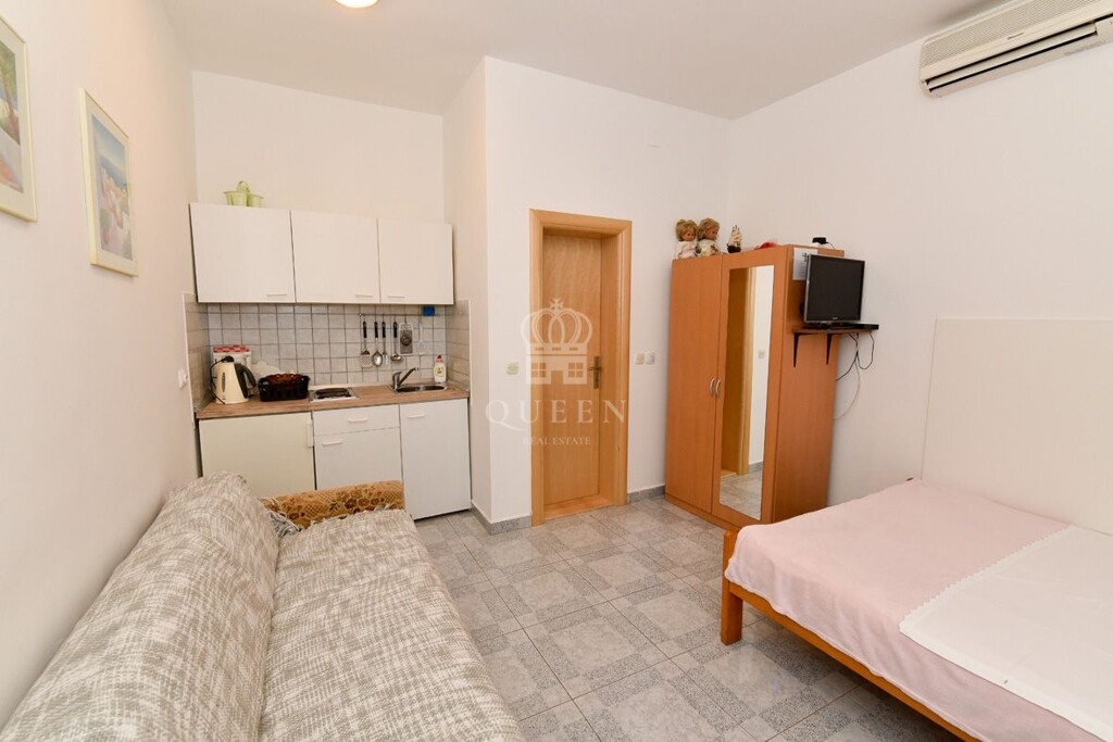 Image 4725421 - 12