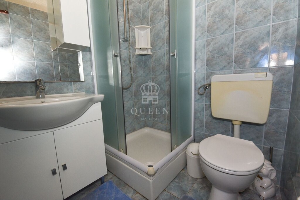 Image 4725421 - 11