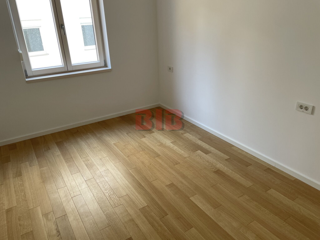 Image 4730800 - 17