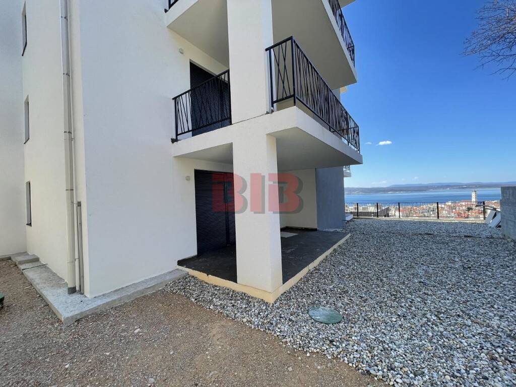 Image 4730800 - 10