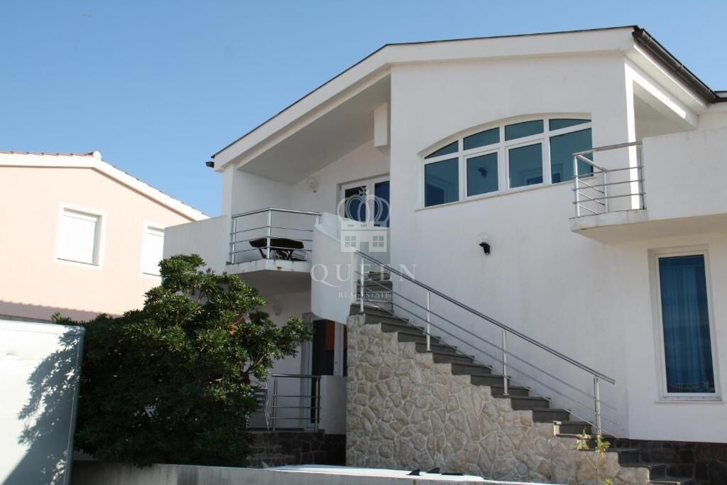 Image 4751288 - 19